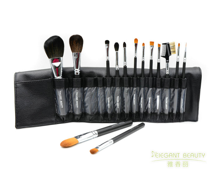 化妝刷套裝中的刷子如何適應(yīng)不同的化妝品類(lèi)型？